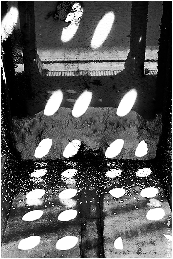 jeu d'ombres et de lumières dans le port de Granville. © 2010 Christophe Letellier tous droits réservés. Reproduction interdite sans autorisation